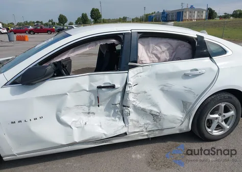 2017 Chevrolet Malibu Ls z USA, uszkodzony, nr VIN 1G1ZB5ST3HF108927